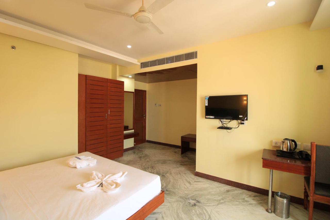 Pondy Southern Residency Pondicherry Exterior photo