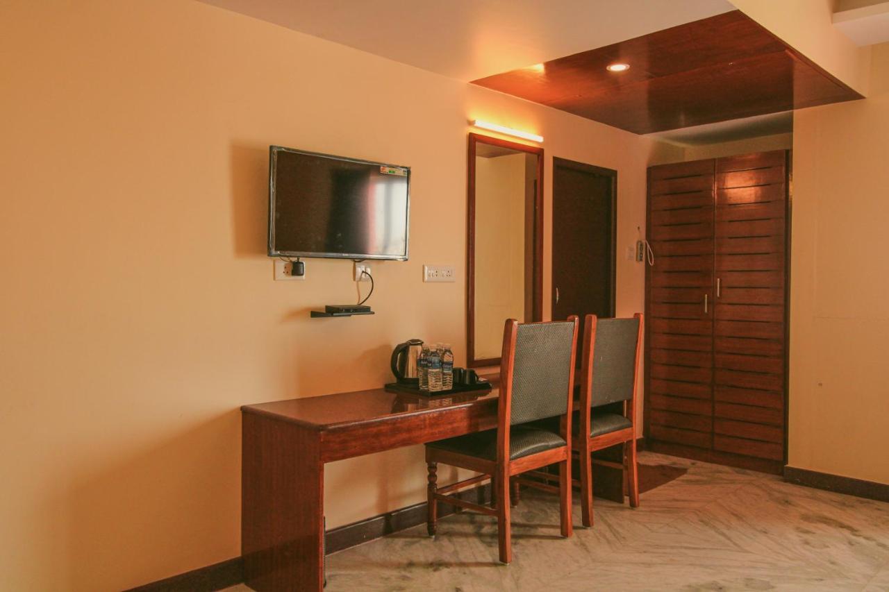 Pondy Southern Residency Pondicherry Exterior photo