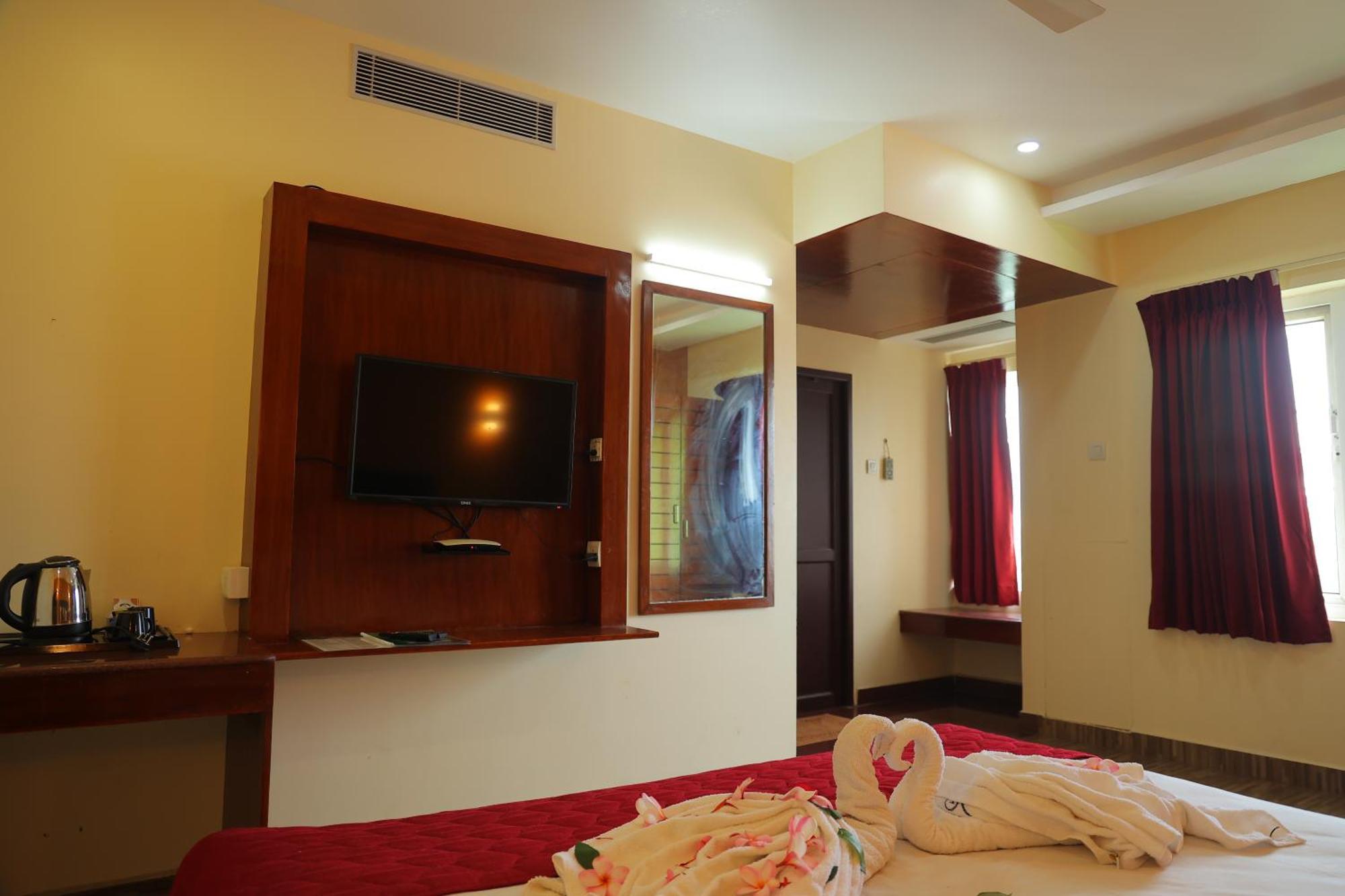 Pondy Southern Residency Pondicherry Exterior photo